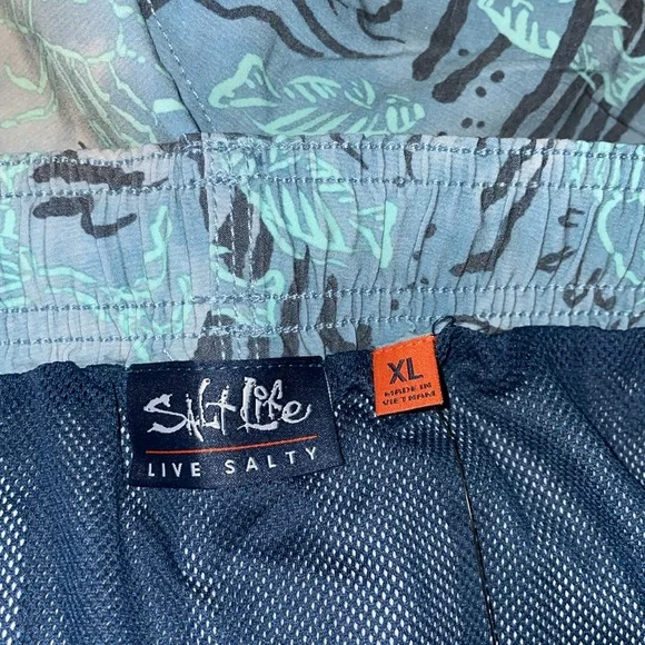 NWT SALT LIFE MENS XL Swim Trunks. - Picture 7 of 7